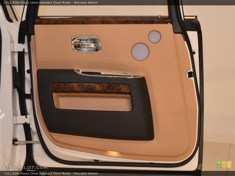 Moccasin Interior Door Panel for the 2011 Rolls-Royce Ghost  #57264659