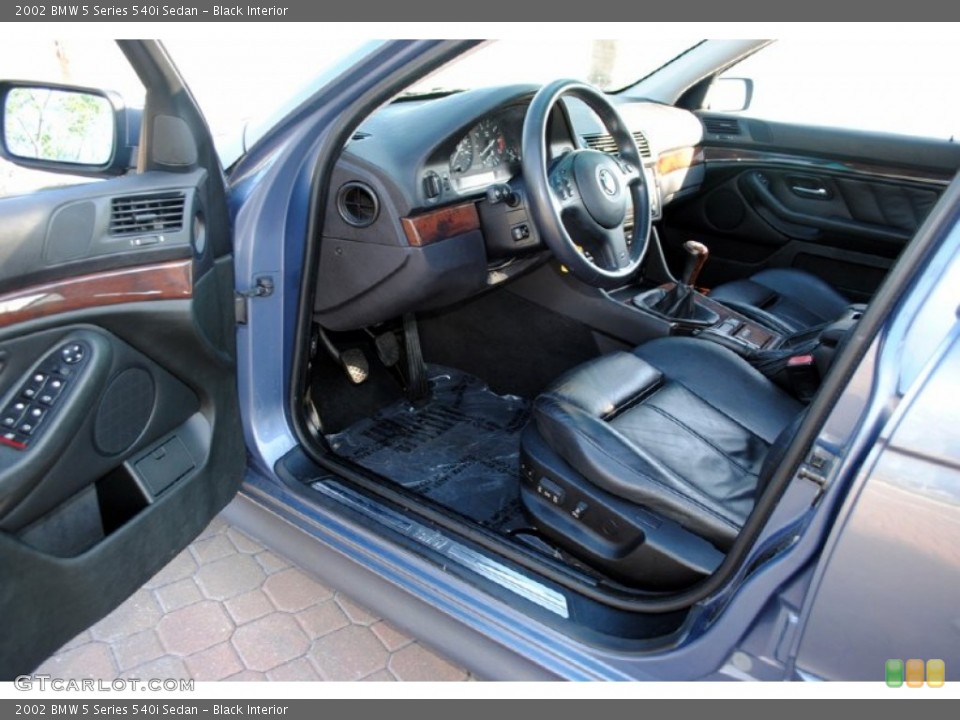 Black Interior Photo for the 2002 BMW 5 Series 540i Sedan #57266389
