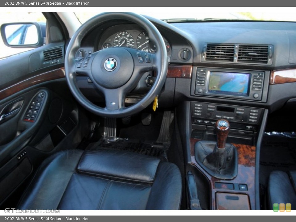 Black Interior Dashboard for the 2002 BMW 5 Series 540i Sedan #57266519