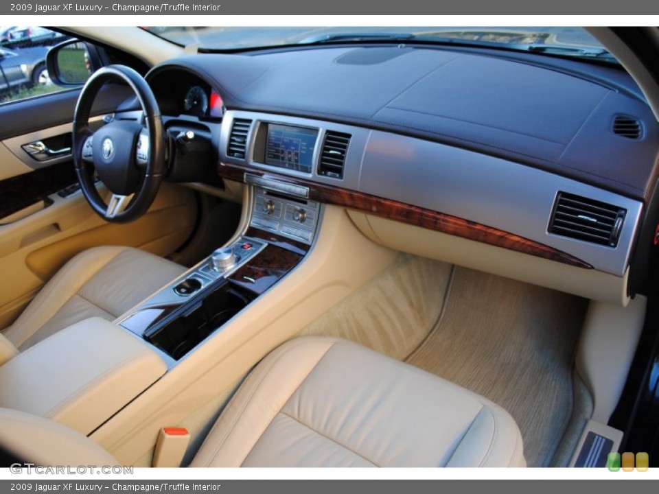 Champagne/Truffle Interior Dashboard for the 2009 Jaguar XF Luxury #57273132