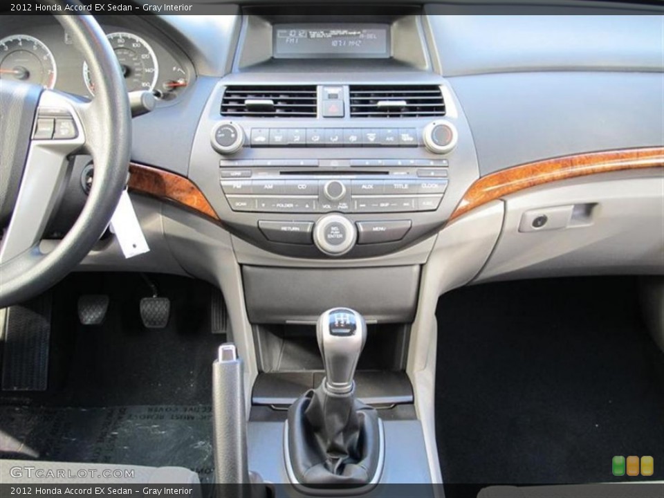 Gray Interior Dashboard for the 2012 Honda Accord EX Sedan #57290278
