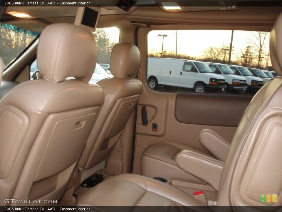Cashmere Interior Photo for the 2006 Buick Terraza CXL AWD #57298451