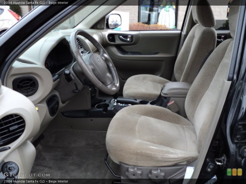 Beige Interior Photo for the 2004 Hyundai Santa Fe GLS #57308085