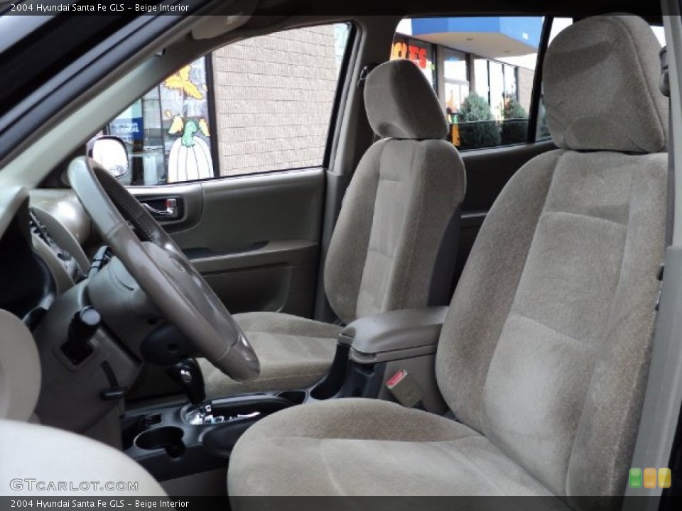 Beige Interior Photo for the 2004 Hyundai Santa Fe GLS #57308103