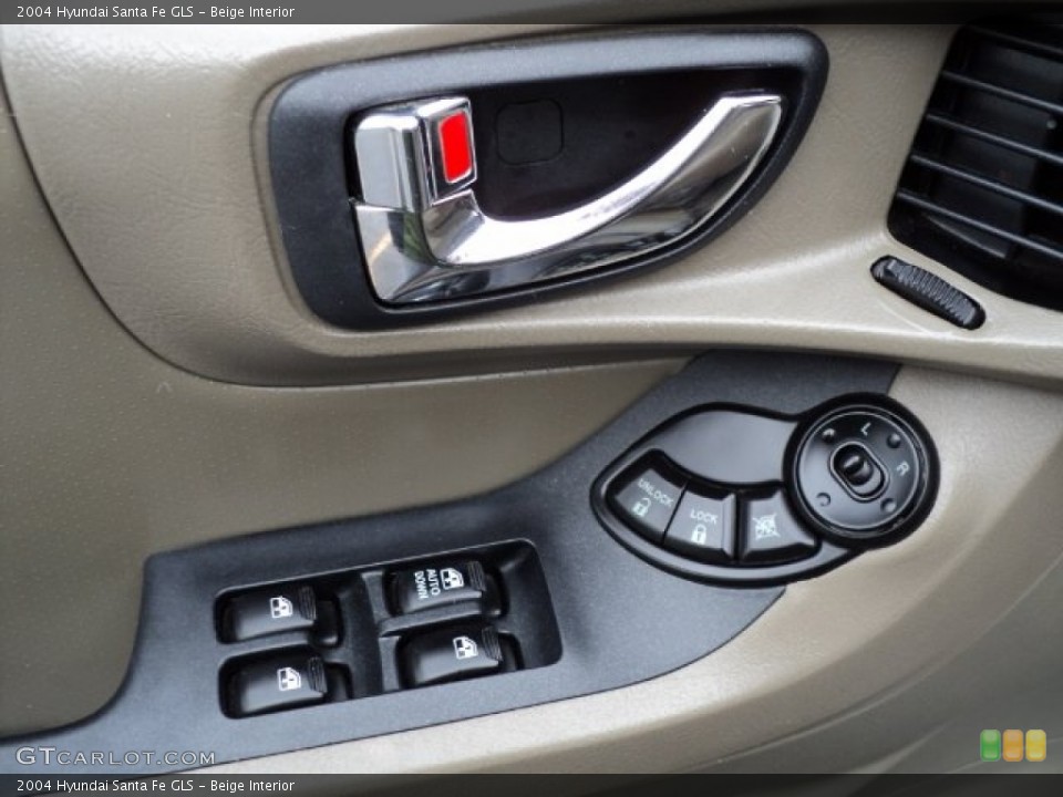 Beige Interior Controls for the 2004 Hyundai Santa Fe GLS #57308196