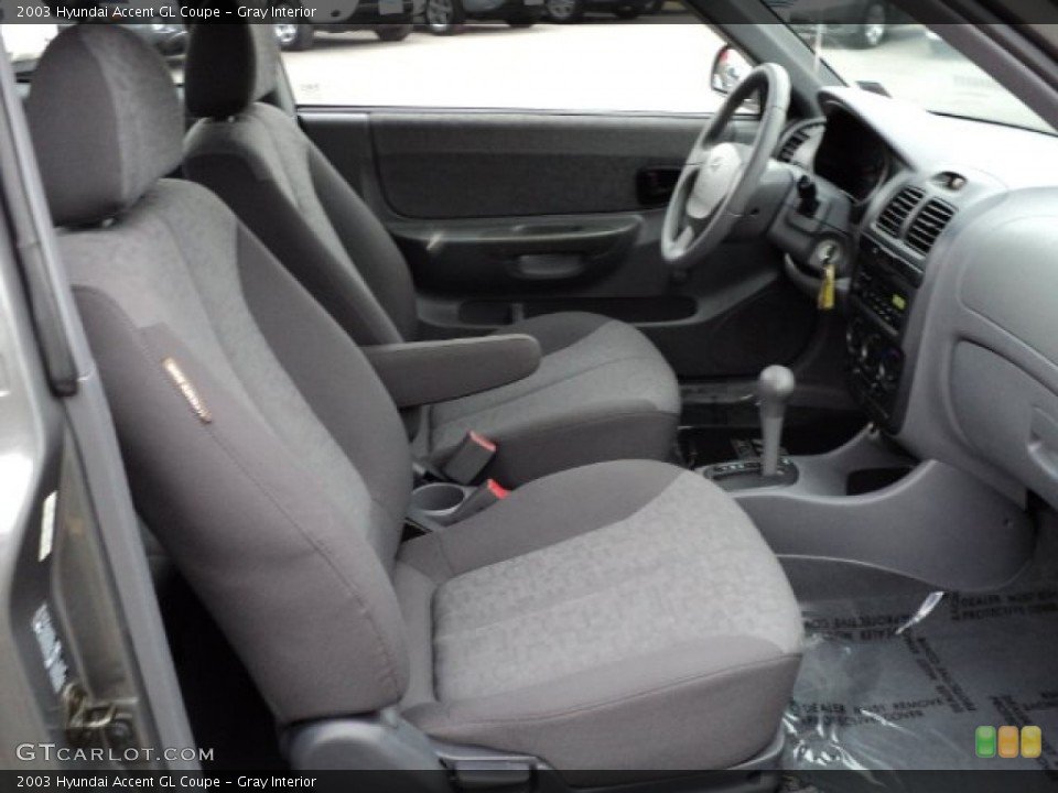 Gray Interior Photo for the 2003 Hyundai Accent GL Coupe #57308772
