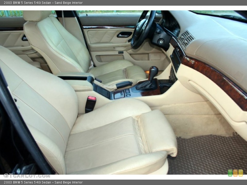 Sand Beige Interior Photo for the 2003 BMW 5 Series 540i Sedan #57314310