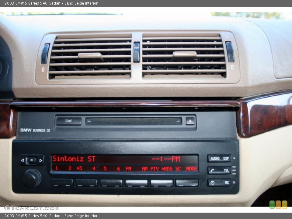 Sand Beige Interior Audio System for the 2003 BMW 5 Series 540i Sedan #57314638