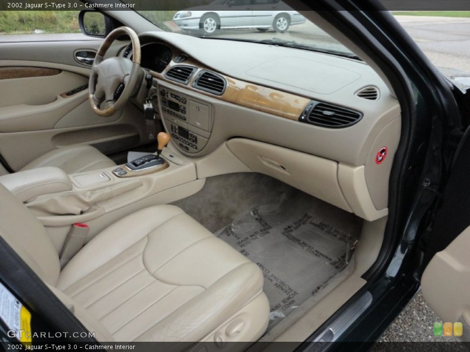 Cashmere Interior Dashboard for the 2002 Jaguar S-Type 3.0 #57320688