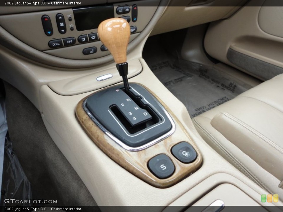 Cashmere Interior Transmission for the 2002 Jaguar S-Type 3.0 #57320776