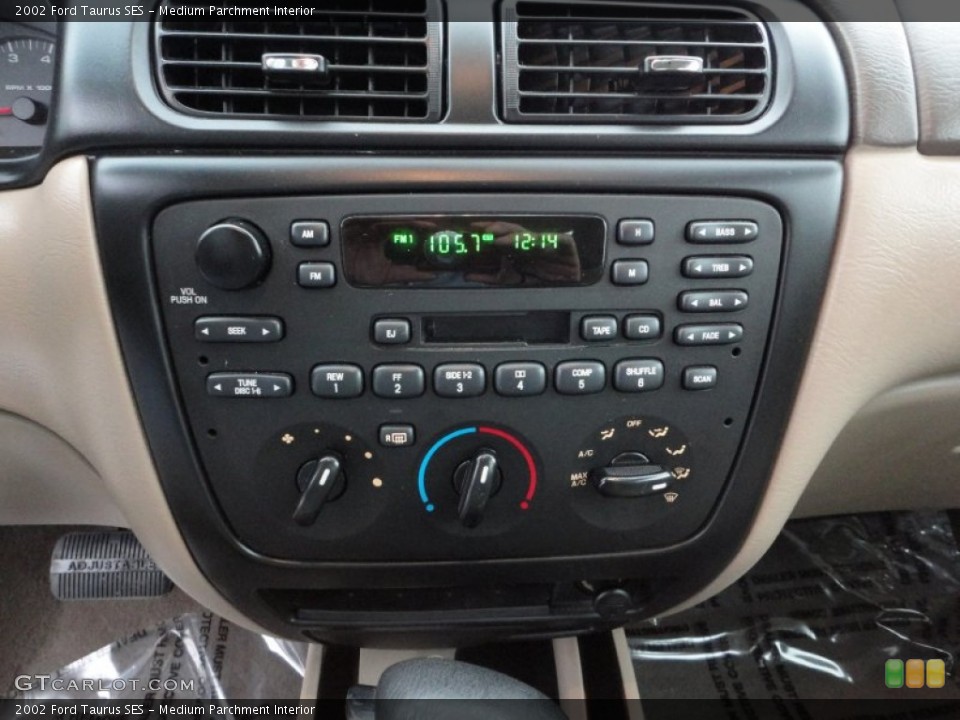 Medium Parchment Interior Controls for the 2002 Ford Taurus SES #57321112