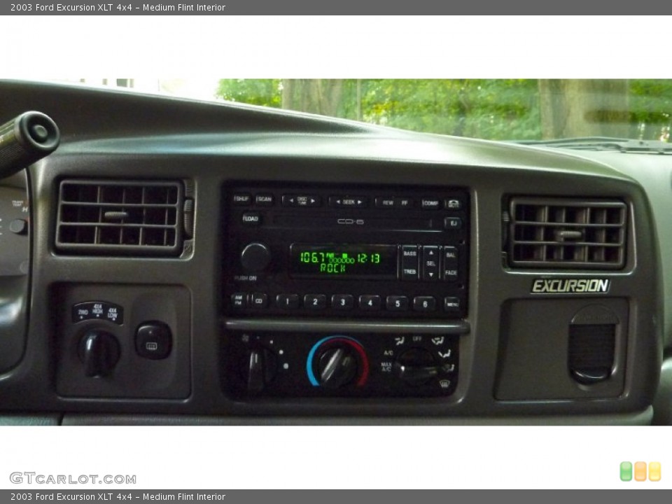 Medium Flint Interior Controls for the 2003 Ford Excursion XLT 4x4 #57321580