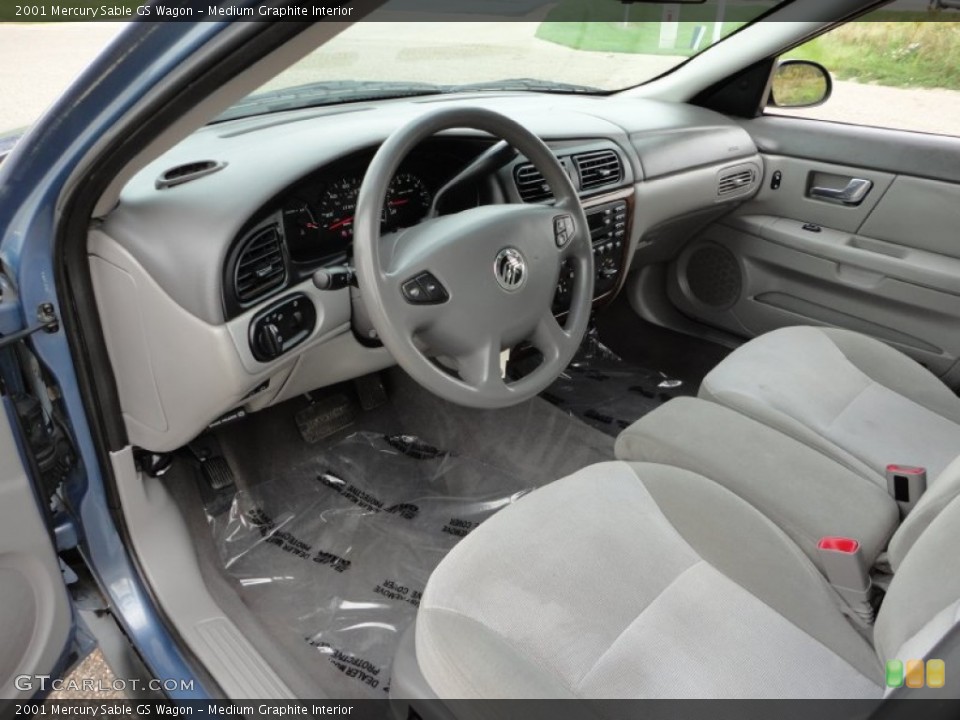 Medium Graphite Interior Photo for the 2001 Mercury Sable GS Wagon #57322555