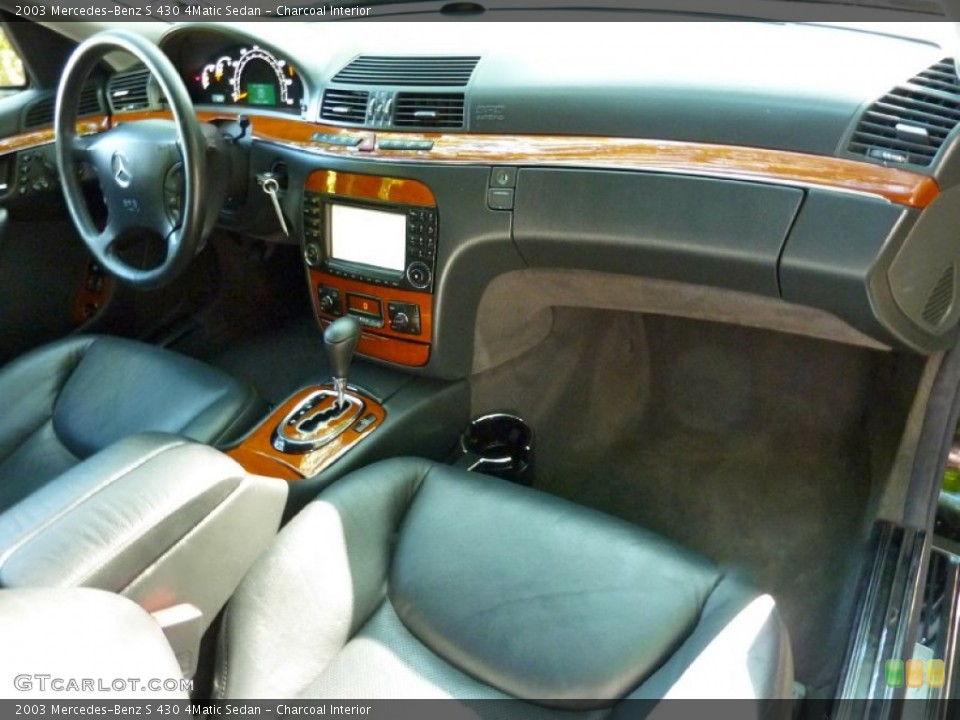 Charcoal Interior Photo for the 2003 Mercedes-Benz S 430 4Matic Sedan #57322888
