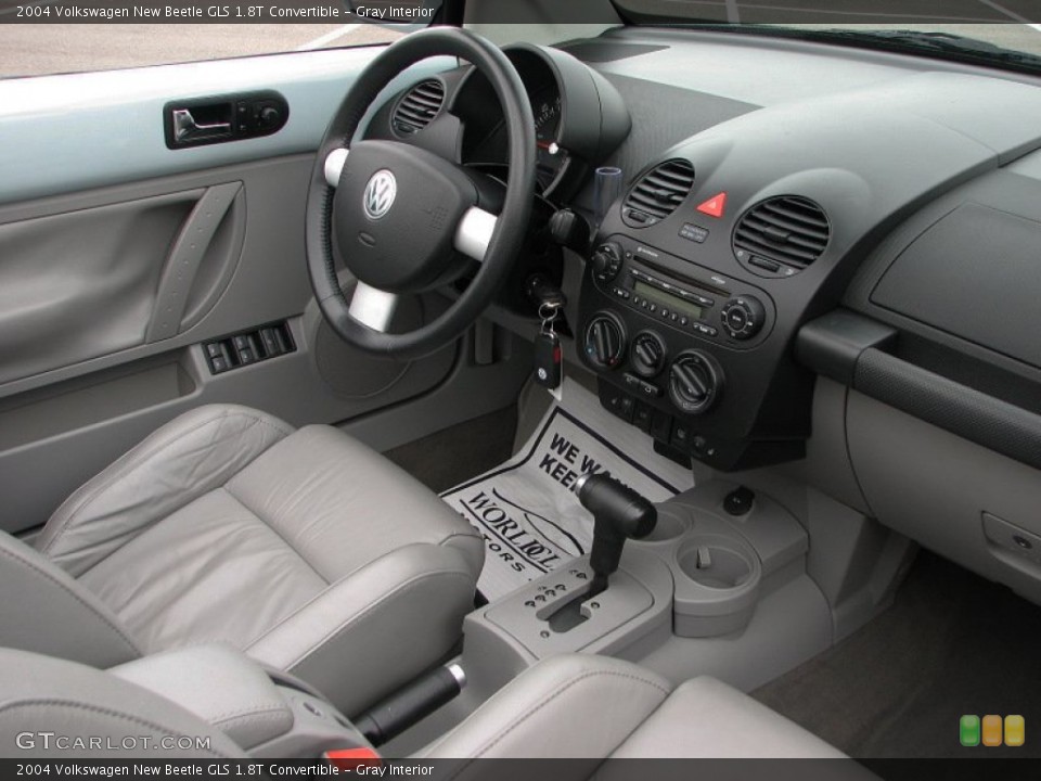Gray Interior Dashboard for the 2004 Volkswagen New Beetle GLS 1.8T Convertible #57330727