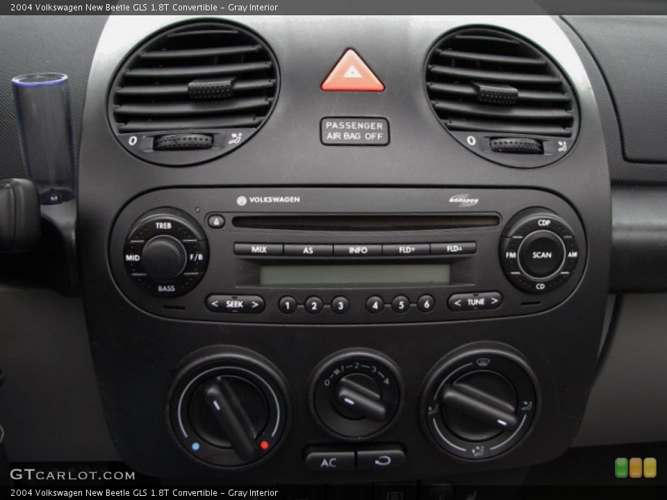 Gray Interior Controls for the 2004 Volkswagen New Beetle GLS 1.8T Convertible #57330796