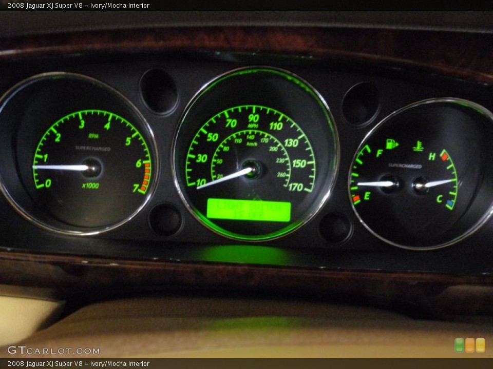 Ivory/Mocha Interior Gauges for the 2008 Jaguar XJ Super V8 #57337960