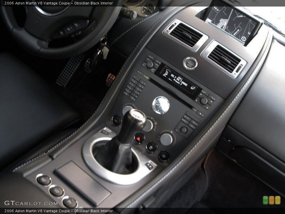 Obsidian Black Interior Controls for the 2006 Aston Martin V8 Vantage Coupe #57339643