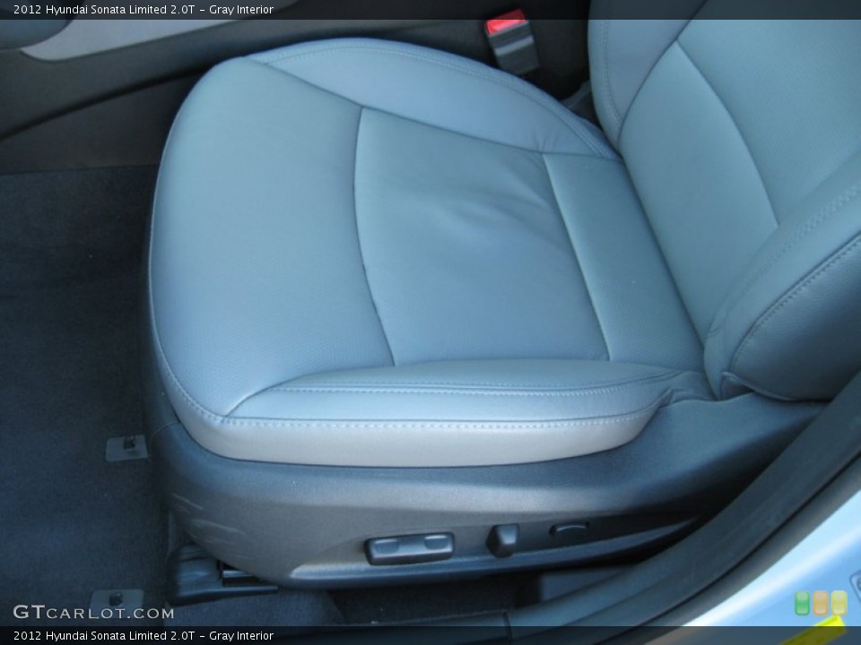 Gray Interior Photo for the 2012 Hyundai Sonata Limited 2.0T #57340369