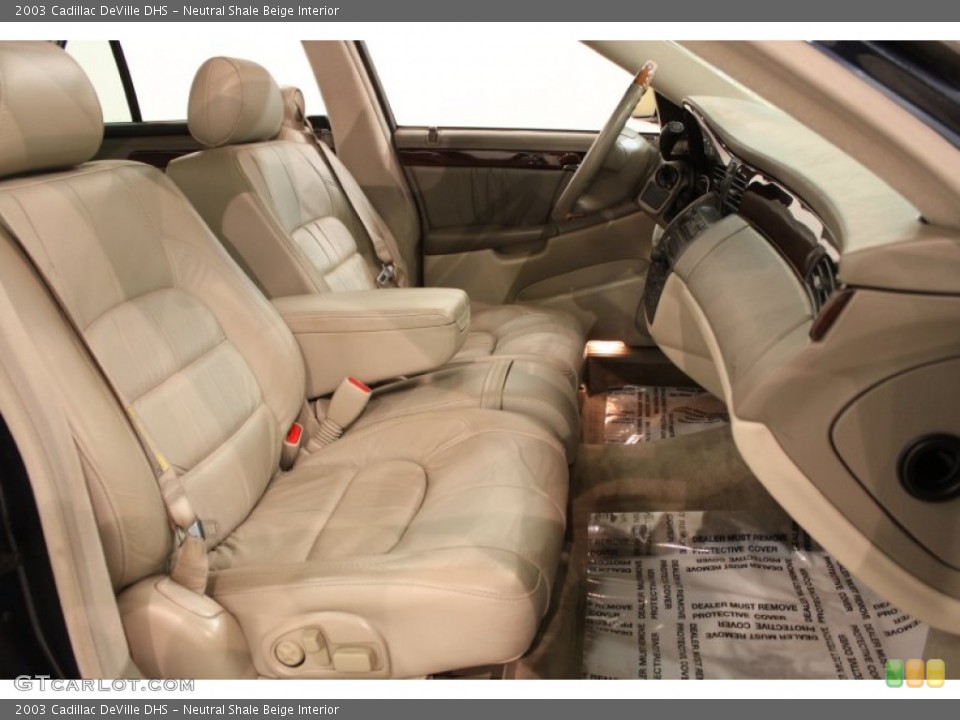 Neutral Shale Beige Interior Photo for the 2003 Cadillac DeVille DHS #57345409