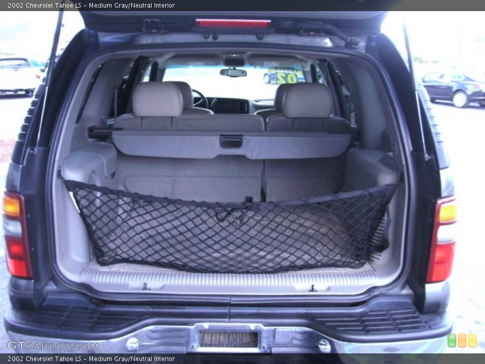 Medium Gray/Neutral Interior Trunk for the 2002 Chevrolet Tahoe LS #57351849