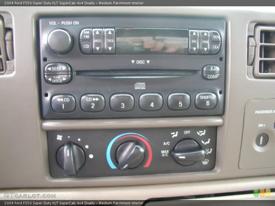 Medium Parchment Interior Audio System for the 2004 Ford F350 Super Duty XLT SuperCab 4x4 Dually #57381338