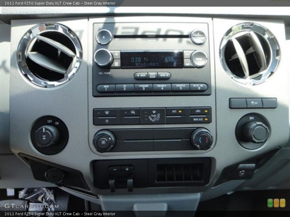 Steel Gray Interior Controls for the 2011 Ford F250 Super Duty XLT Crew Cab #57410693