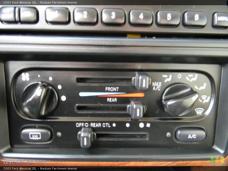 Medium Parchment Interior Controls for the 2003 Ford Windstar SEL #57441227