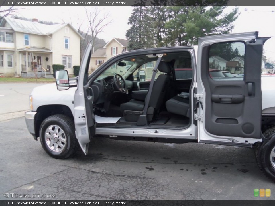 Ebony Interior Photo for the 2011 Chevrolet Silverado 2500HD LT Extended Cab 4x4 #57461329