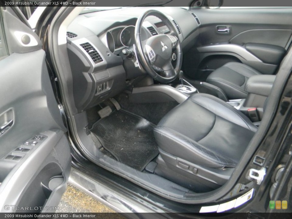 Black Interior Photo for the 2009 Mitsubishi Outlander XLS 4WD #57465487