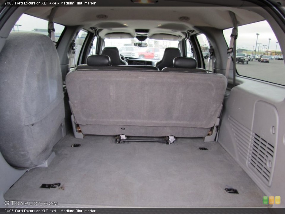 Medium Flint Interior Trunk for the 2005 Ford Excursion XLT 4x4 #57483880