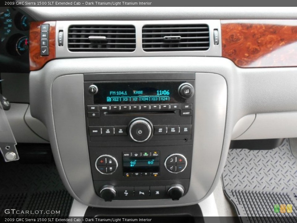Dark Titanium/Light Titanium Interior Controls for the 2009 GMC Sierra 1500 SLT Extended Cab #57501166