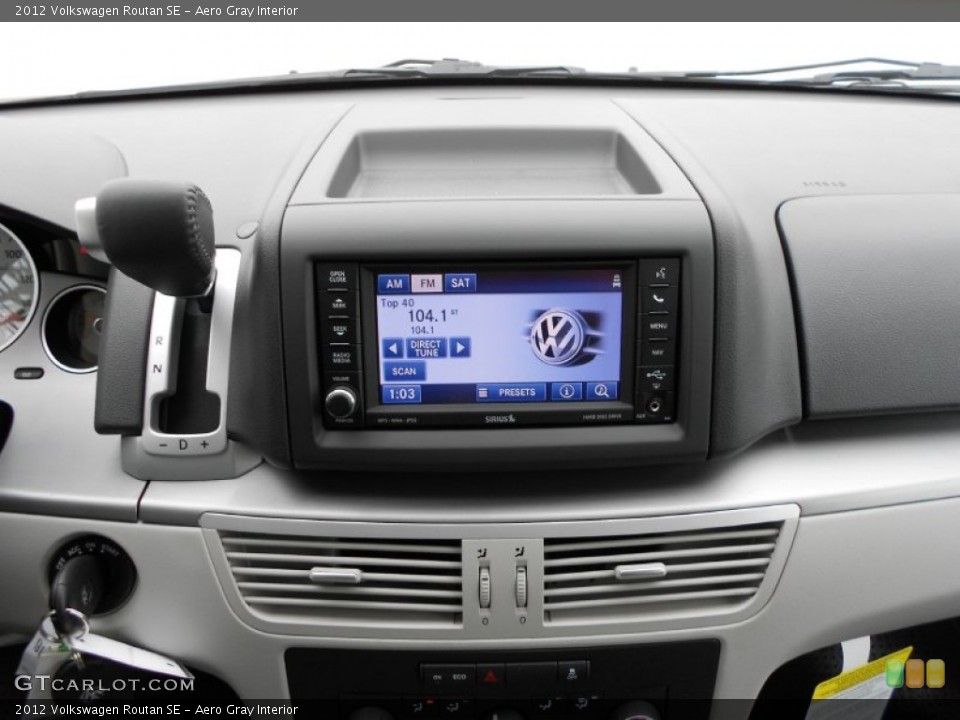 Aero Gray Interior Controls for the 2012 Volkswagen Routan SE #57503548