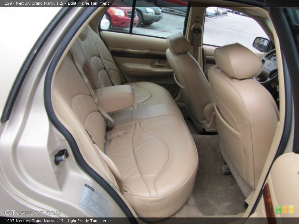 Light Prairie Tan Interior Photo for the 1997 Mercury Grand Marquis LS #57514225