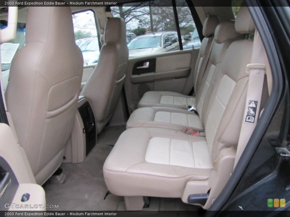 Medium Parchment Interior Photo for the 2003 Ford Expedition Eddie Bauer #57514456