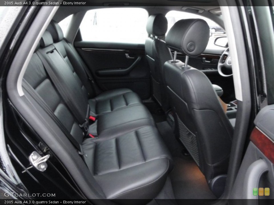 Ebony Interior Photo for the 2005 Audi A4 3.0 quattro Sedan #57520732