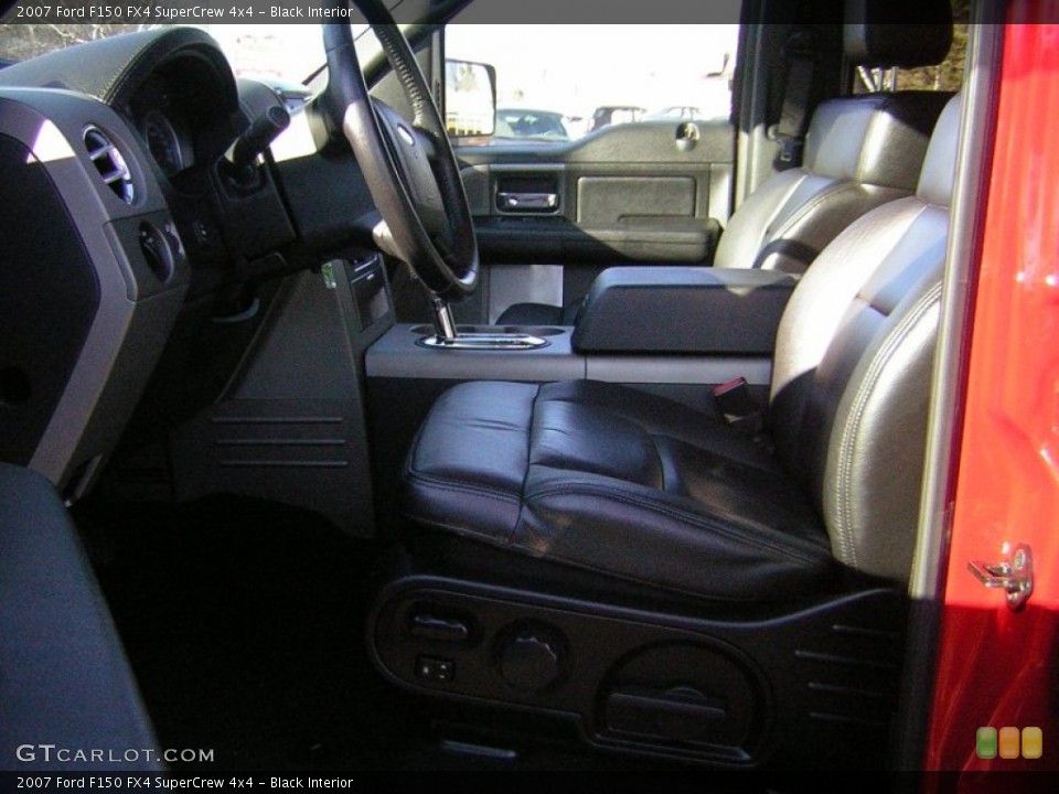 Black Interior Photo for the 2007 Ford F150 FX4 SuperCrew 4x4 #57546927