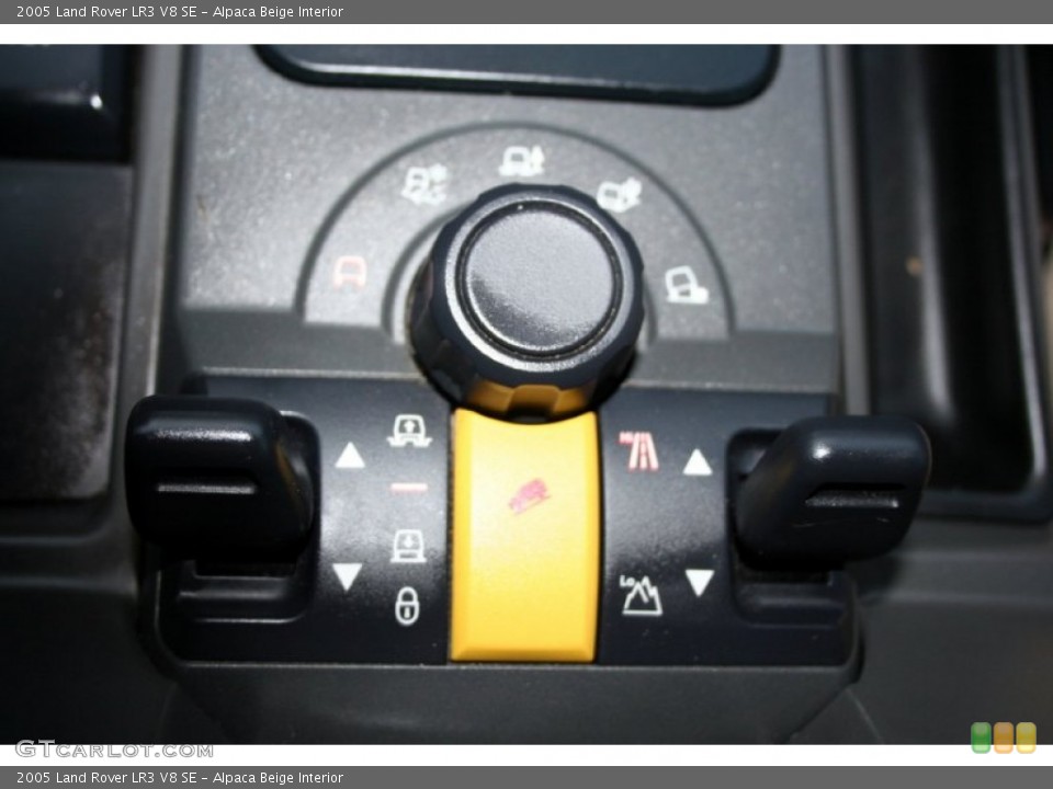Alpaca Beige Interior Controls for the 2005 Land Rover LR3 V8 SE #57551432