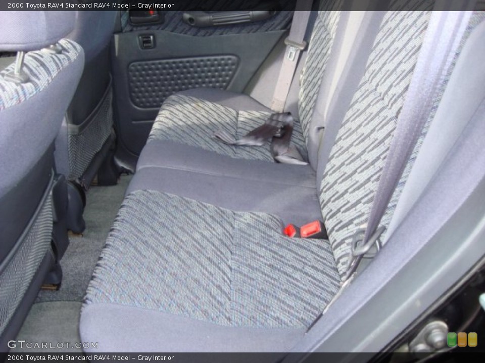 Gray Interior Photo for the 2000 Toyota RAV4  #57554510