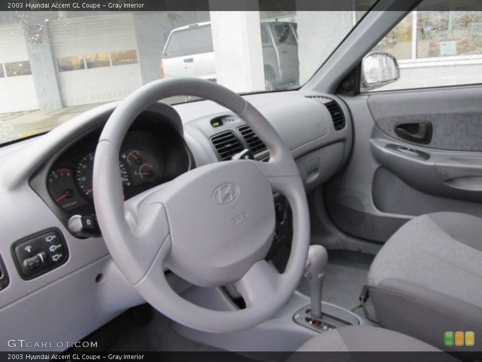 Gray Interior Photo for the 2003 Hyundai Accent GL Coupe #57561989