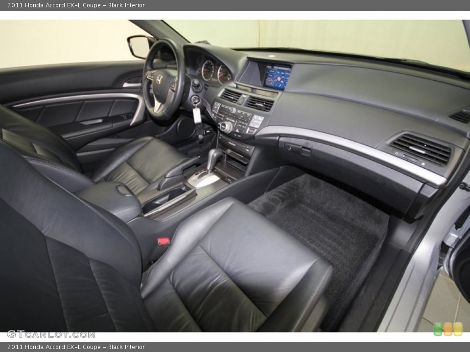 Black Interior Photo for the 2011 Honda Accord EX-L Coupe #57563602