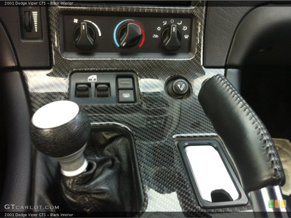 Black Interior Transmission for the 2001 Dodge Viper GTS #57574504