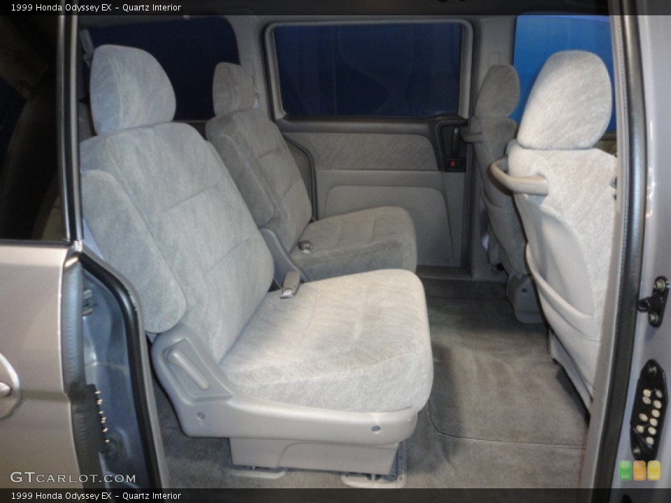 Quartz Interior Photo for the 1999 Honda Odyssey EX #57580430