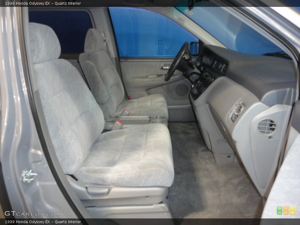 Quartz 1999 Honda Odyssey Interiors