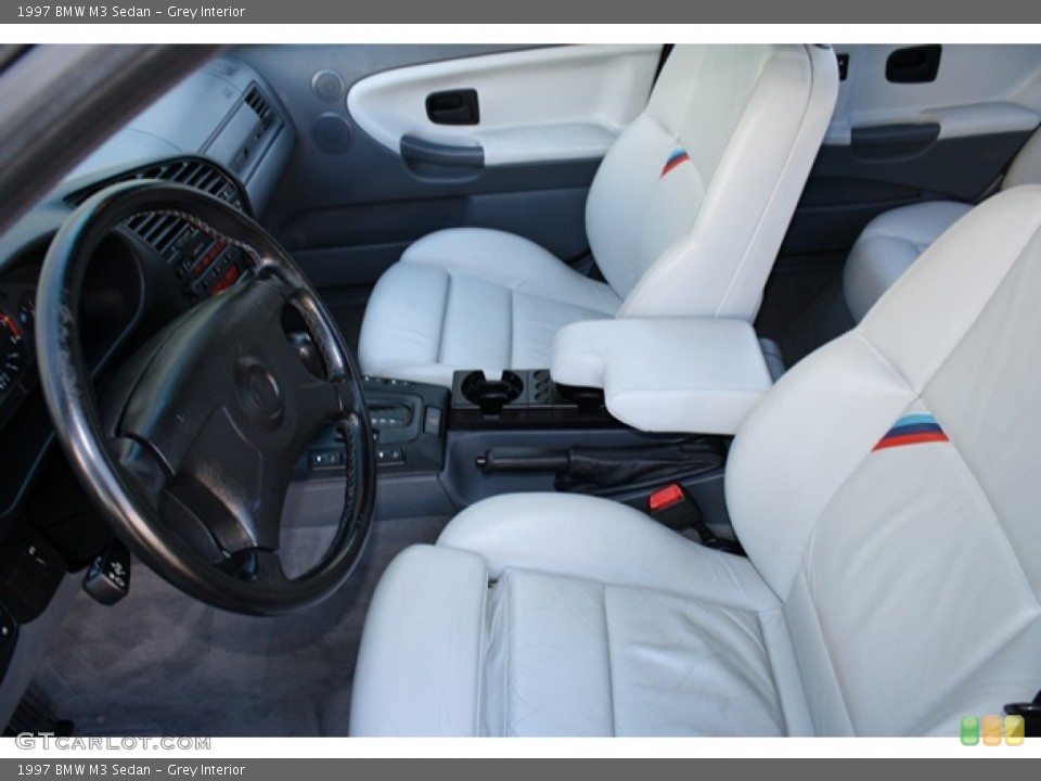 Grey Interior Photo for the 1997 BMW M3 Sedan #57583123