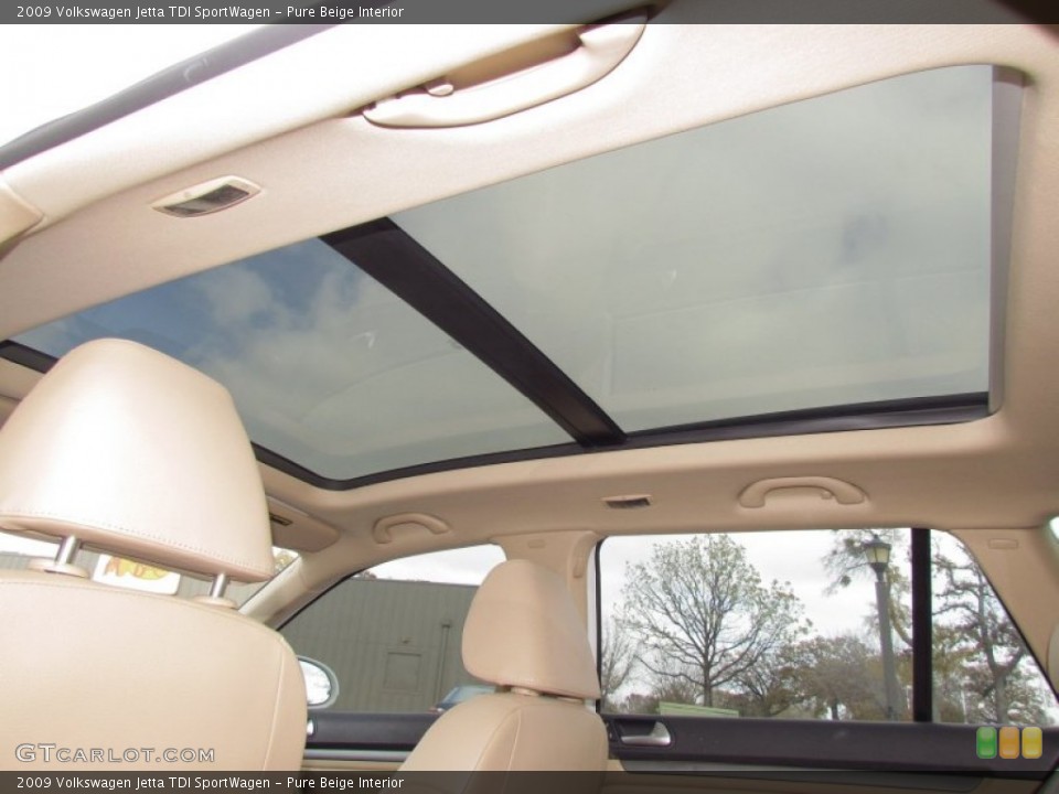 Pure Beige Interior Sunroof for the 2009 Volkswagen Jetta TDI SportWagen #57596126
