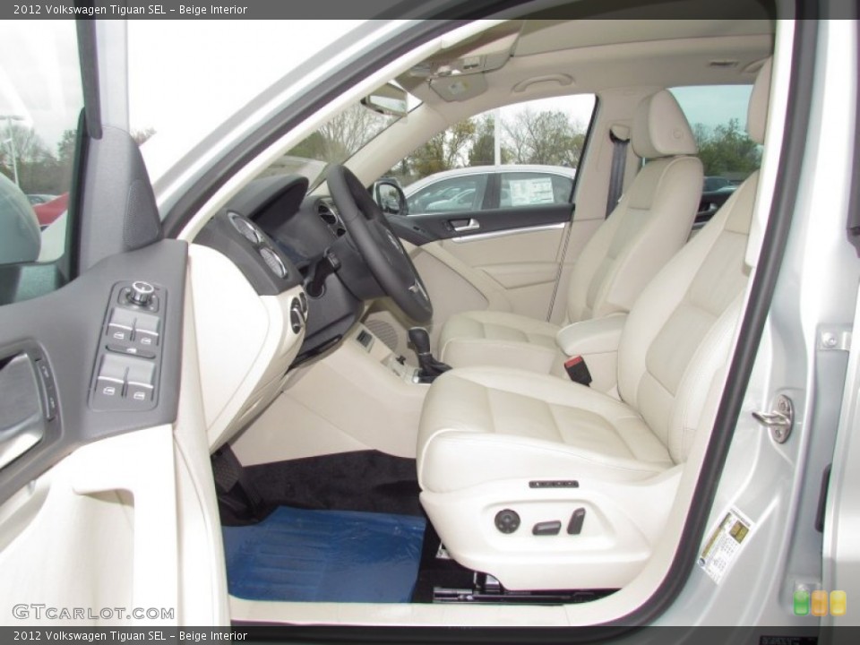 Beige Interior Photo for the 2012 Volkswagen Tiguan SEL #57596670