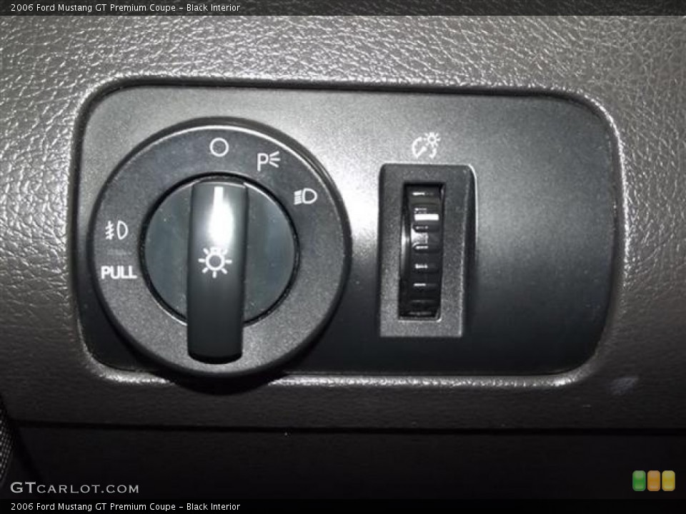 Black Interior Controls for the 2006 Ford Mustang GT Premium Coupe #57600390