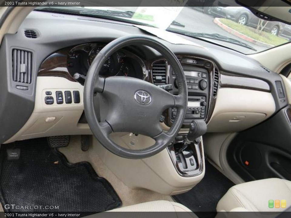 Ivory Interior Dashboard for the 2001 Toyota Highlander V6 #57604784