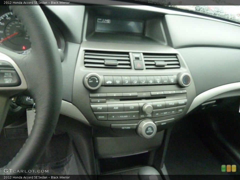 Black Interior Controls for the 2012 Honda Accord SE Sedan #57606369